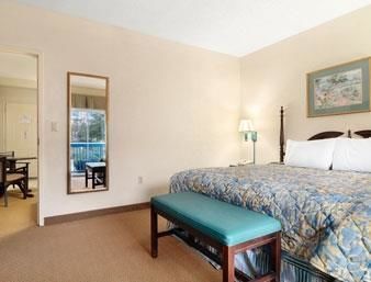 Hotel Country Inn & Suites - Savannah Gateway