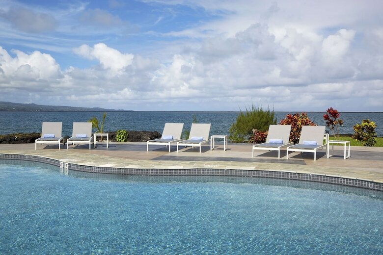 Hilo Naniloa Hotel