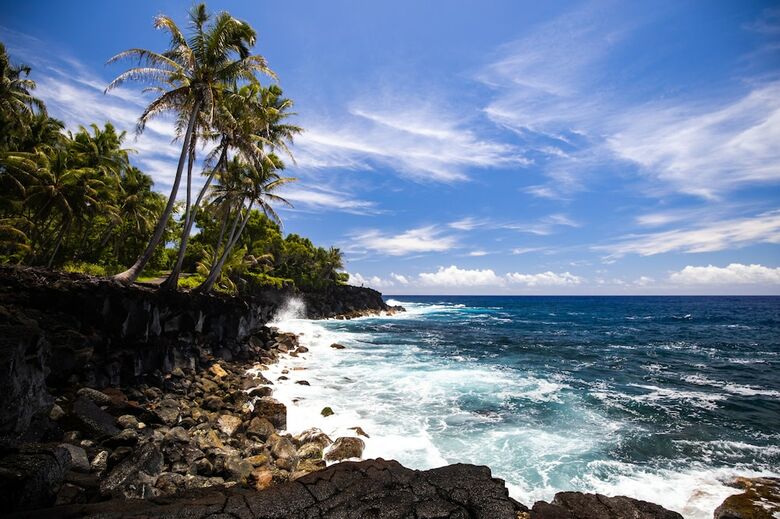 Hilo Naniloa Hotel