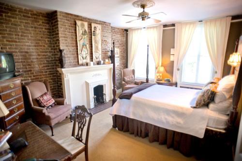 Savannah Bed & Breakfast Inn