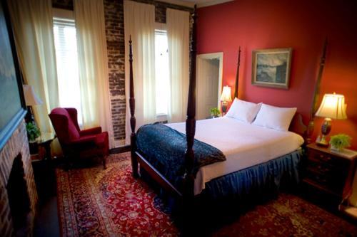 Savannah Bed & Breakfast Inn