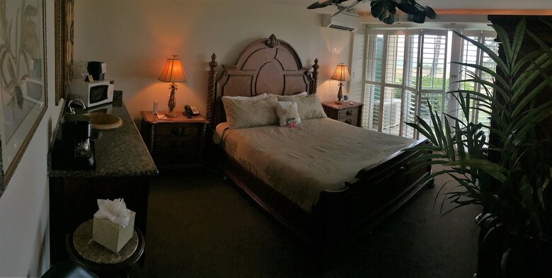 Hotel Coral Reef
