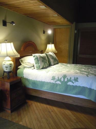 Maui What A Wonderful World Bed & Breakfast
