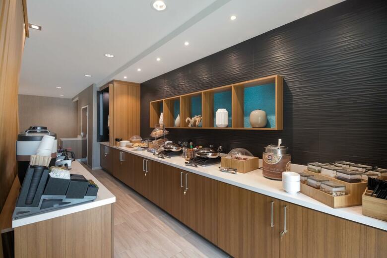 Hotel Springhill Suites By Marriott Dallas/stemmons