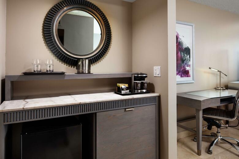 Doubletree Grand Hotel Biscayne Bay