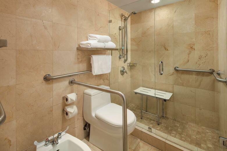 Doubletree Grand Hotel Biscayne Bay