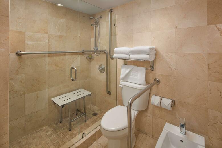 Doubletree Grand Hotel Biscayne Bay