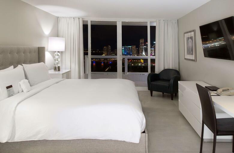 Doubletree Grand Hotel Biscayne Bay