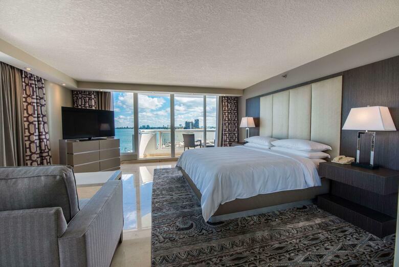 Doubletree Grand Hotel Biscayne Bay
