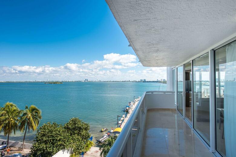 Doubletree Grand Hotel Biscayne Bay