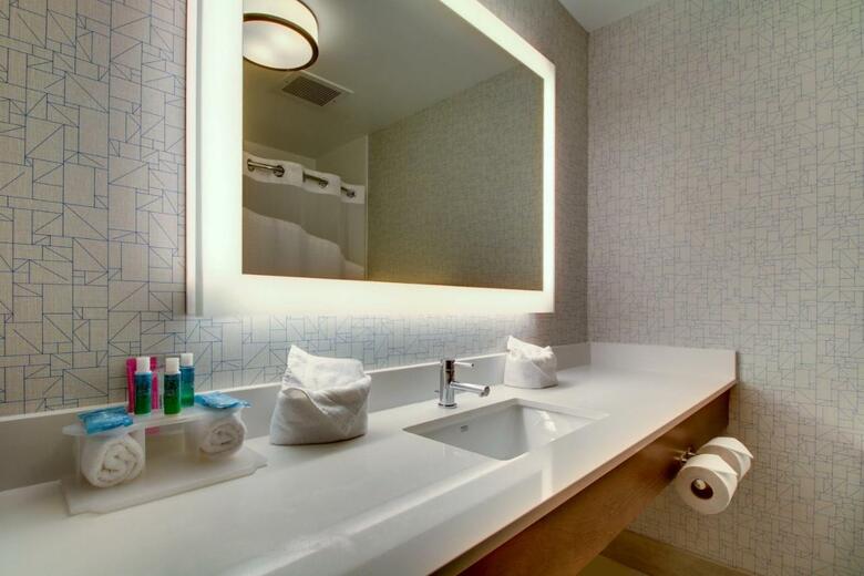 Hotel Holiday Inn Express & Suites Aurora - Naperville