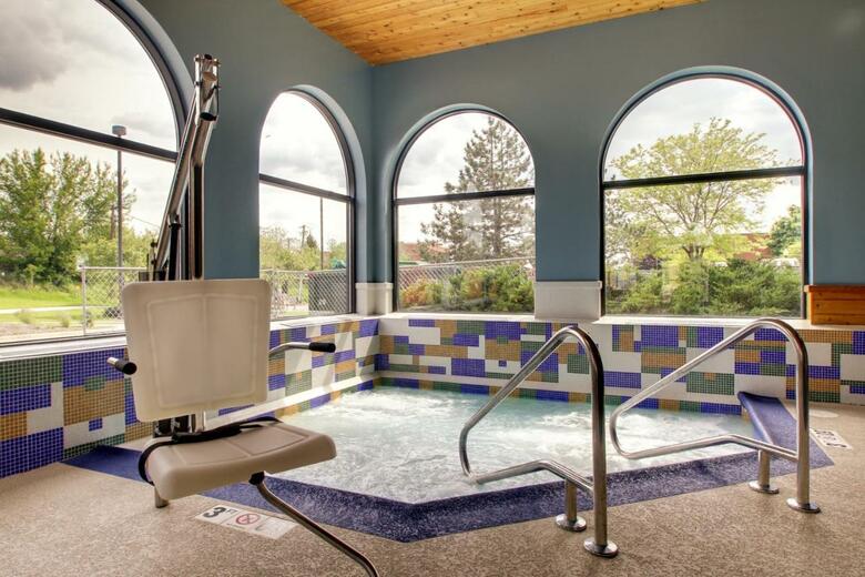 Hotel Holiday Inn Express & Suites Aurora - Naperville