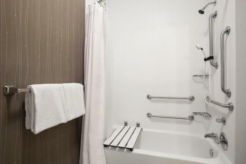 Hotel Courtyard By Marriott Champaign