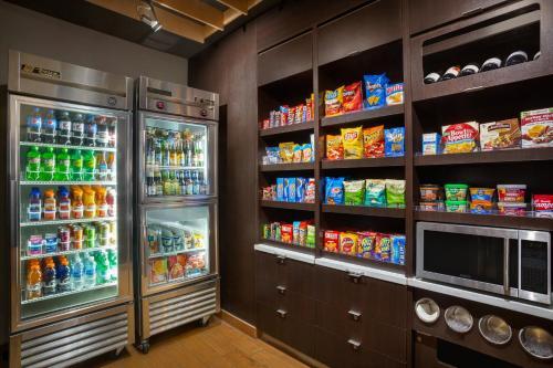 Hotel Courtyard By Marriott Champaign