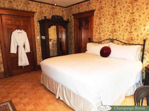 Bed & Breakfast Champaign Garden Inn
