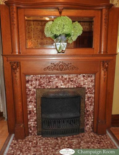 Bed & Breakfast Champaign Garden Inn