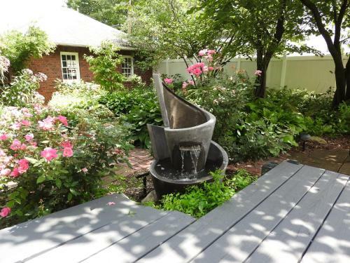 Bed & Breakfast Champaign Garden Inn