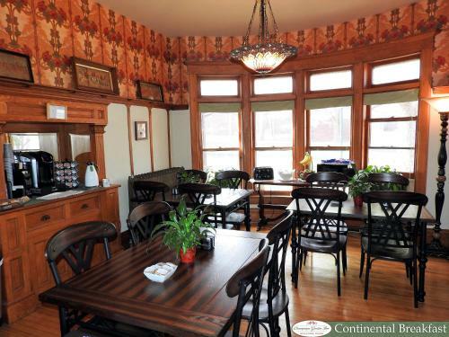 Bed & Breakfast Champaign Garden Inn