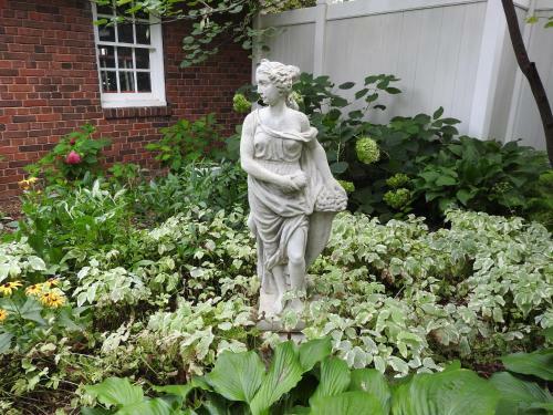 Bed & Breakfast Champaign Garden Inn