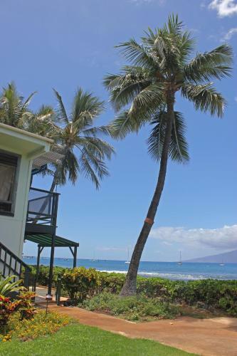 Hotel The Makai Inn