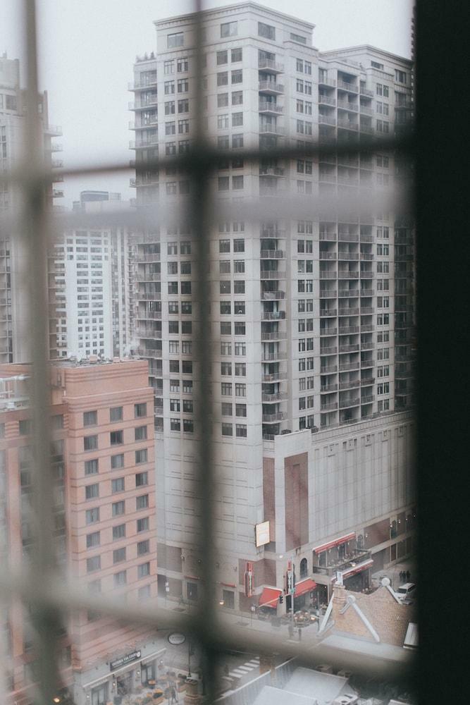 Hotel Freehand Chicago