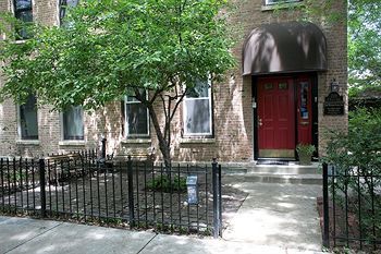 Bed & Breakfast Wicker Park Inn