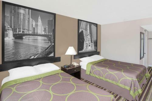 Hotel Super 8 By Wyndham Morton Grove/chicago