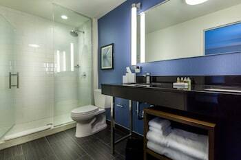 Godfrey Hotel Chicago