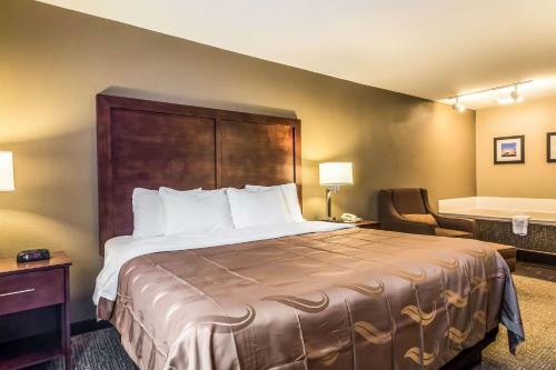 Hotel Quality Inn & Suites