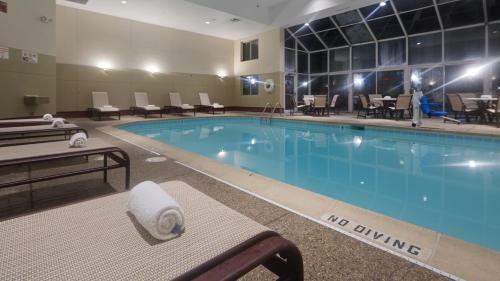 Hotel Clubhouse Inn And Suites