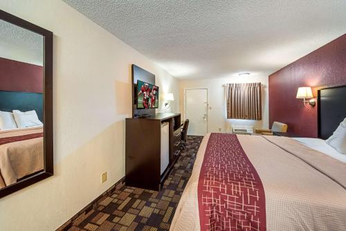 Motel Red Roof Inn - Anderson