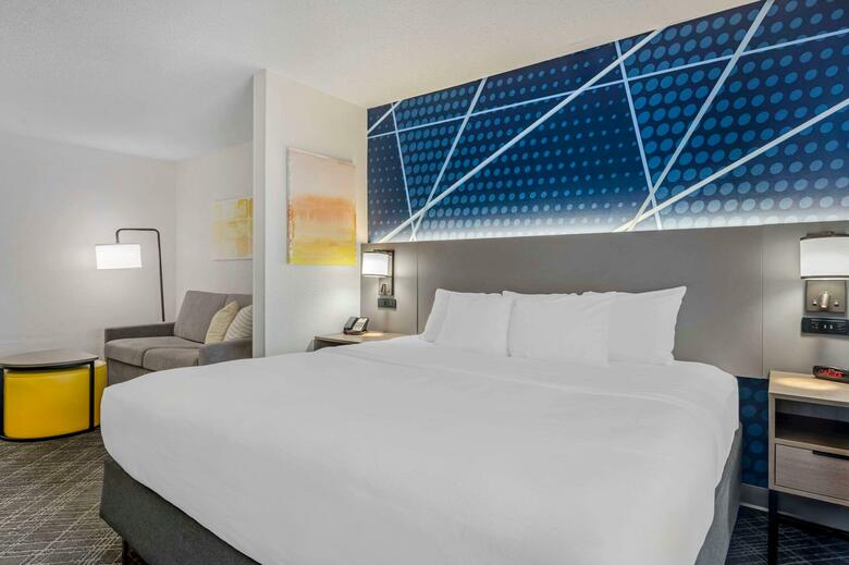 Hotel Comfort Suites Brownsburg