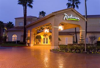 Radisson Suite Hotel Rancho Bernardo