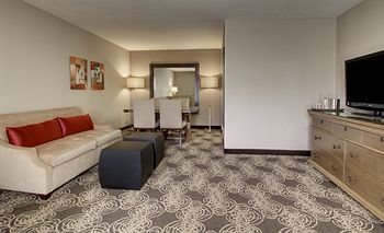 Radisson Suite Hotel Rancho Bernardo