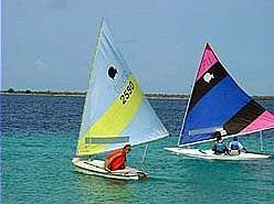 Hotel Tropicana & Bonaire Fun Apartments (.)