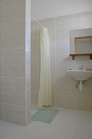 Hotel Tropicana & Bonaire Fun Apartments (.)