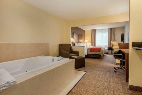 Hotel Comfort Inn