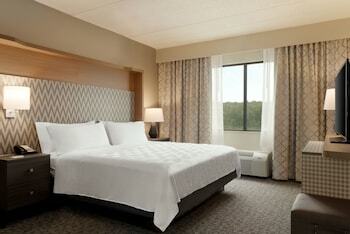 Holiday Inn Hotel & Suites Council Bluffs