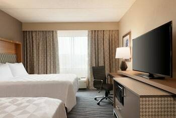 Holiday Inn Hotel & Suites Council Bluffs