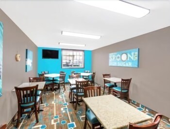 Hotel Super 8 Spencer