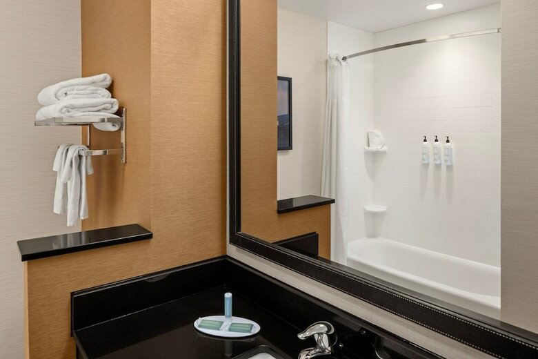 Hotel Fairfield Inn & Suites By Marriott Waterloo Cedar Falls