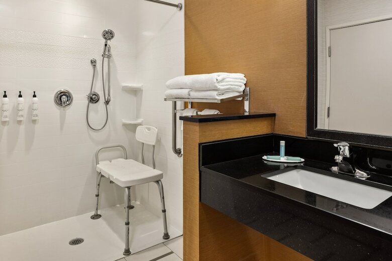 Hotel Fairfield Inn & Suites By Marriott Waterloo Cedar Falls