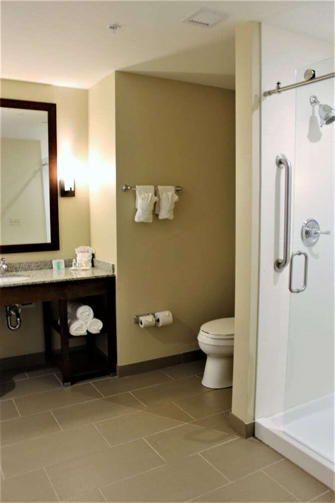 Hotel Comfort Suites - Dodge City