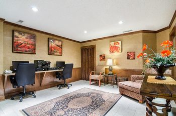 Hotel Clarion Inn Garden City