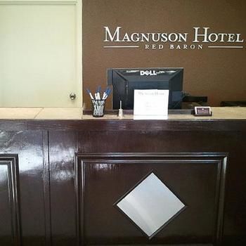 Magnuson Hotel Red Baron
