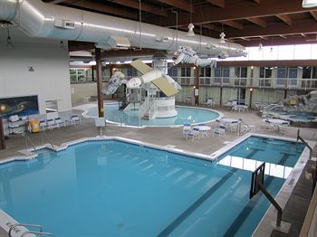 Motel Atrium Hotel & Conference Center