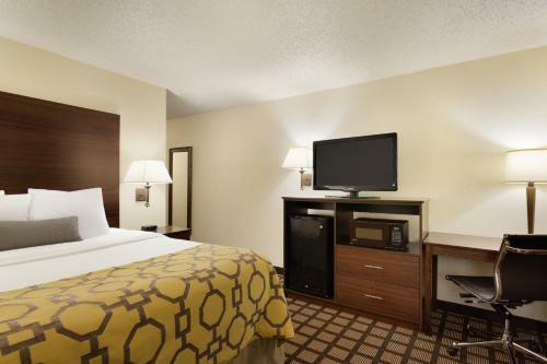 Hotel Baymont By Wyndham Salina