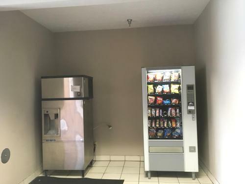 Hotel Super 8 By Wyndham La Grange Ky