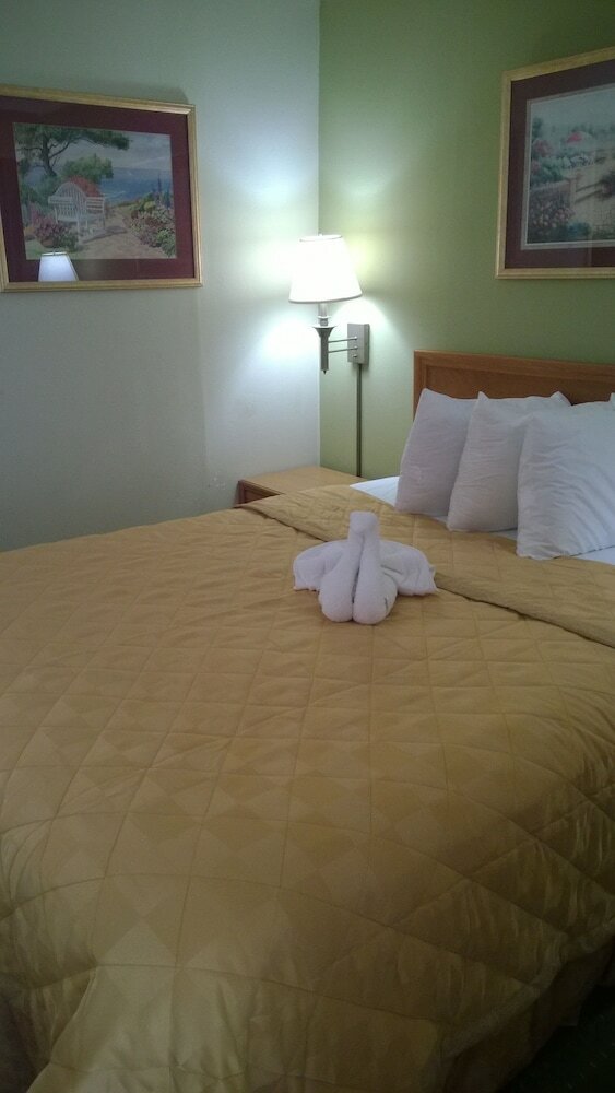 Motel Discovery Inn