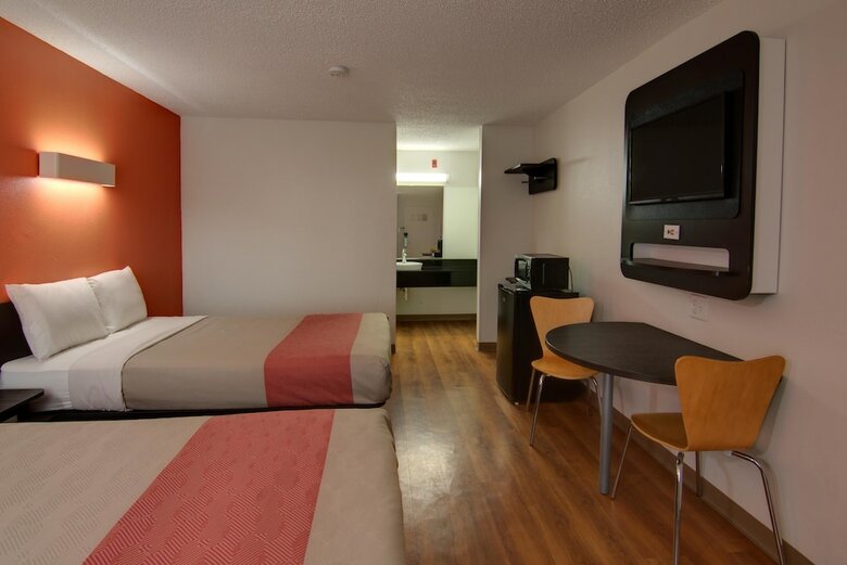 Motel 6 West Monroe